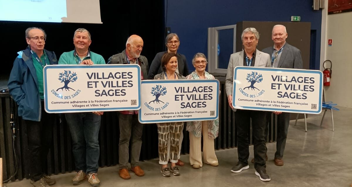 Remise du panneau d’entrée de ville à 6 communes membres du réseau VILLAGES ET VILLES SAGES