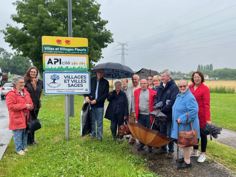 Inauguration du panneau d’entrée de ville à Noyon (60)