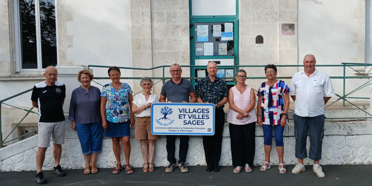 Remise du panneau VILLAGES ET VILLES SAGES® à l&rsquo;Île d&rsquo;Elle (85)